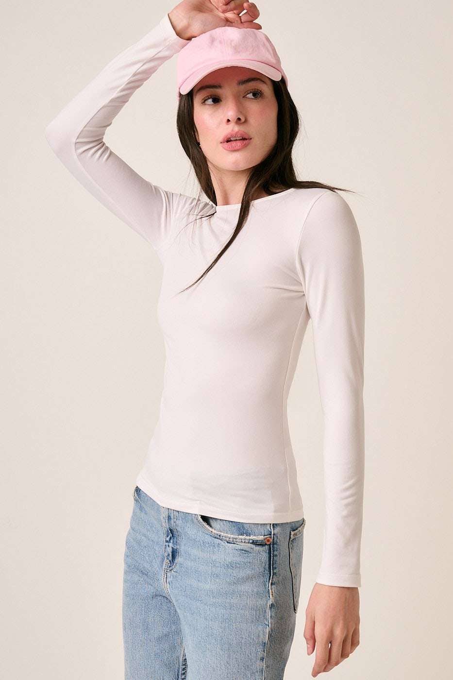 Off White Round Neck Long Sleeve Knit Top