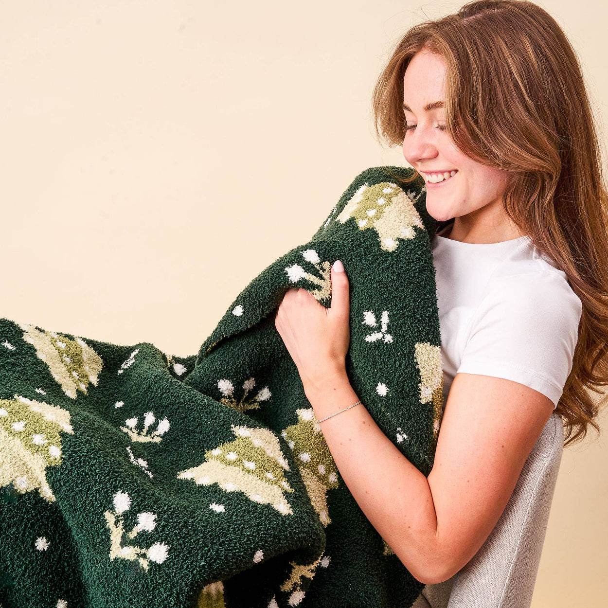 Cozy Dreams Luxe Blanket-Christmas Trees