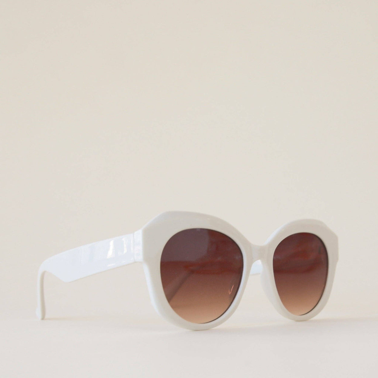 White Donna Sunglasses