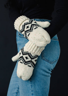 Cream & Speckled Patterned Mittens