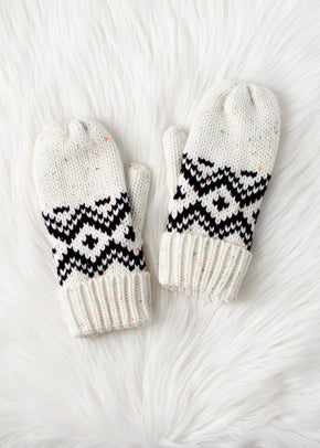 Cream & Speckled Patterned Mittens