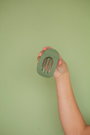 Olive Circle Cutout Flat Claw Clip