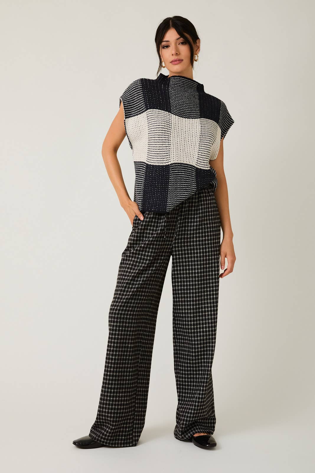 Cream & Black High Neck Wide Shoulder Top