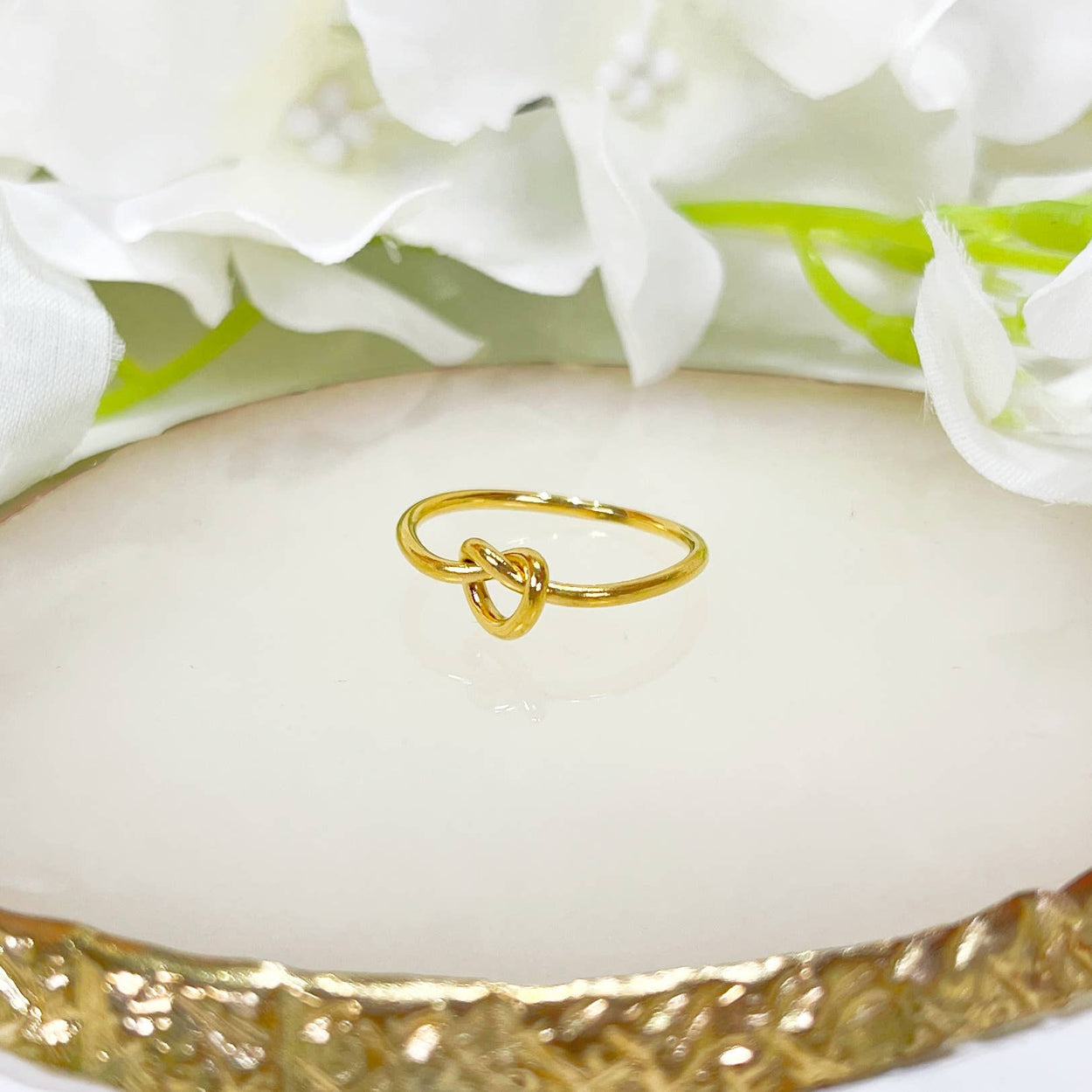 Gold Dainty Knot Ring