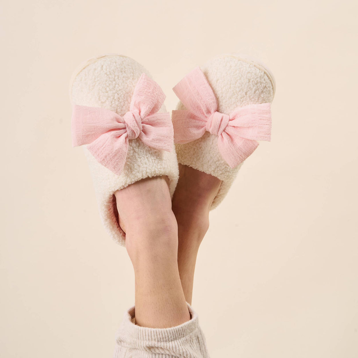 Betty Bow Blush Fuzzy Slippers