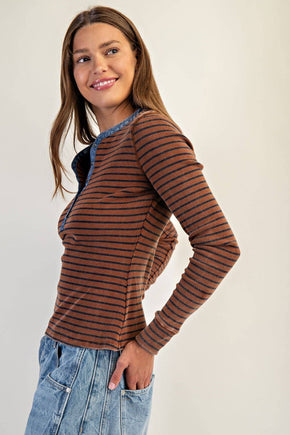 Cinnamon Snow Wash Two Tone Button Down Top