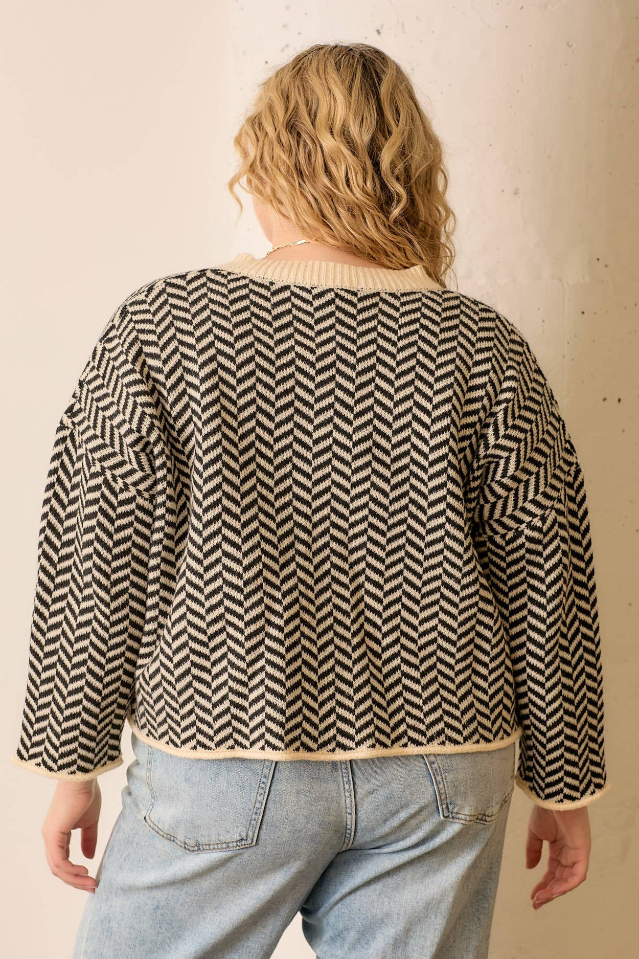 Plus Black Herringbone Jacquard Cardigan