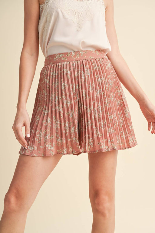 Mauve Floral Pleated Shorts