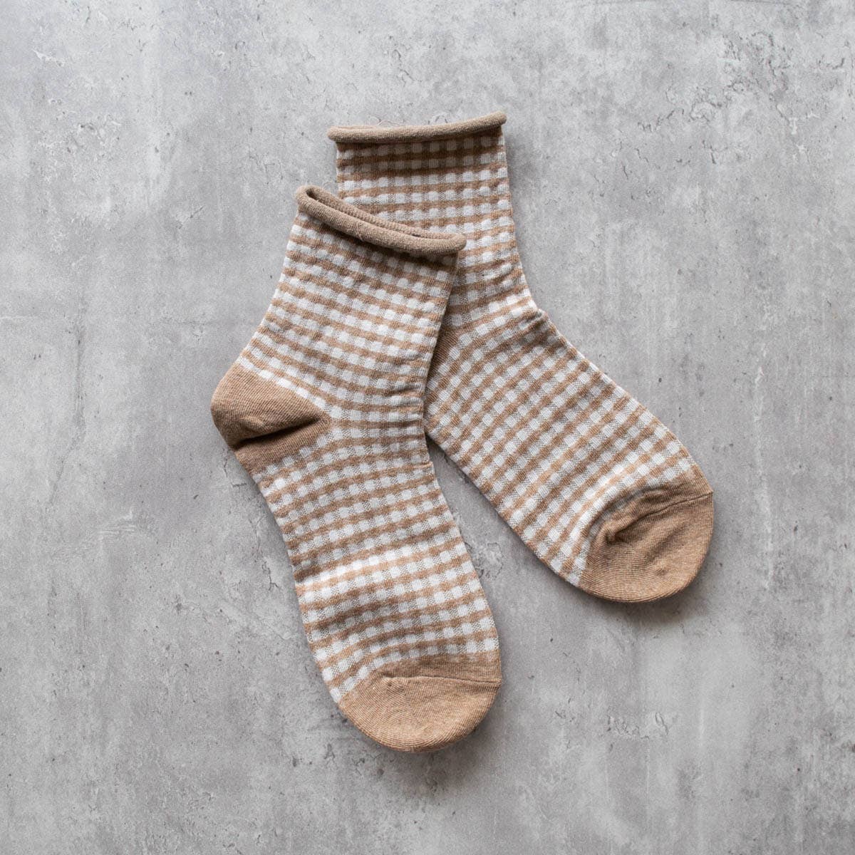 Mocha Gingham Crew Socks