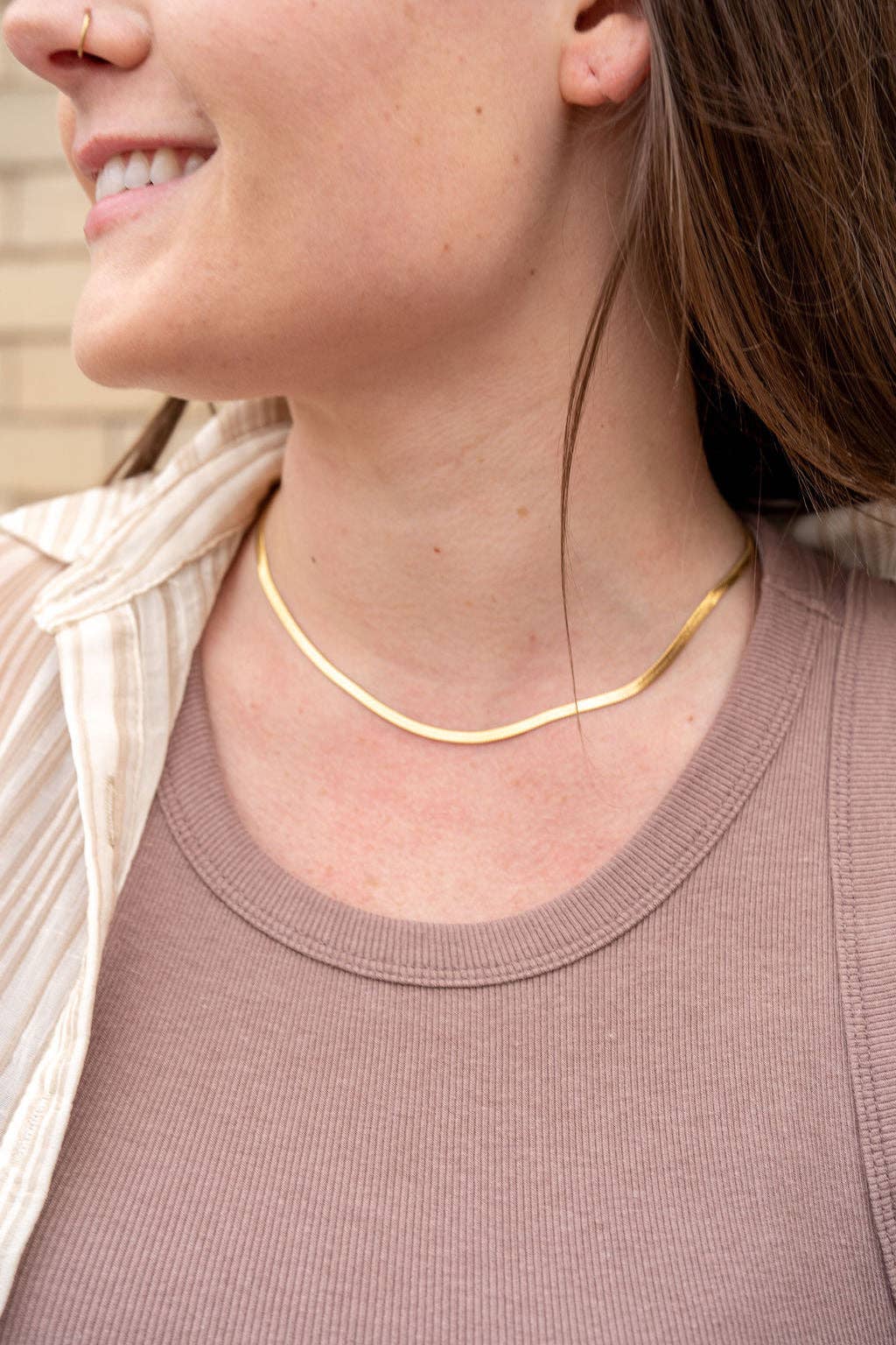 16" Luxe Gold Delicate Herringbone Chain