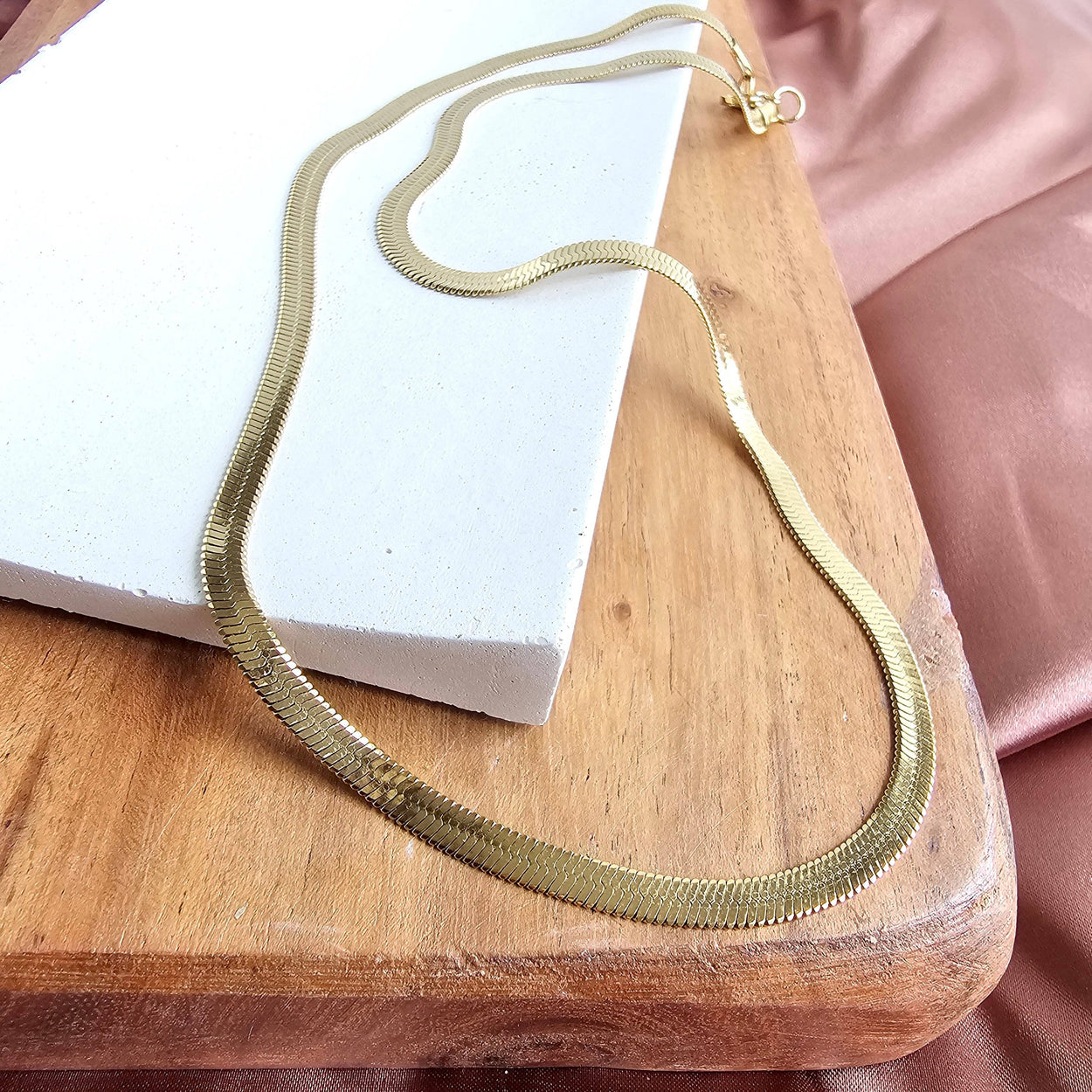 20" Luxe Gold Herringbone Chain
