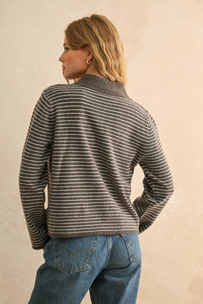 Stripe Log Sleeve Knitted Top
