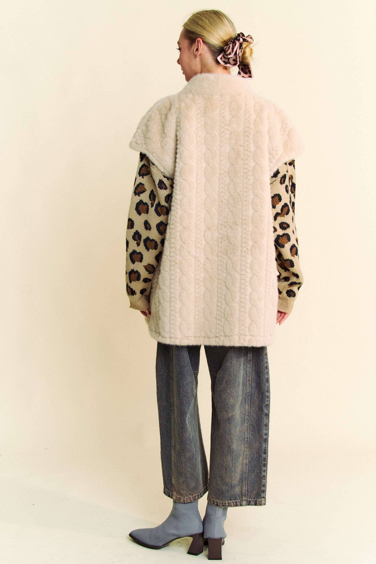 Cream Single Breasted Fuzzy Fur Vest