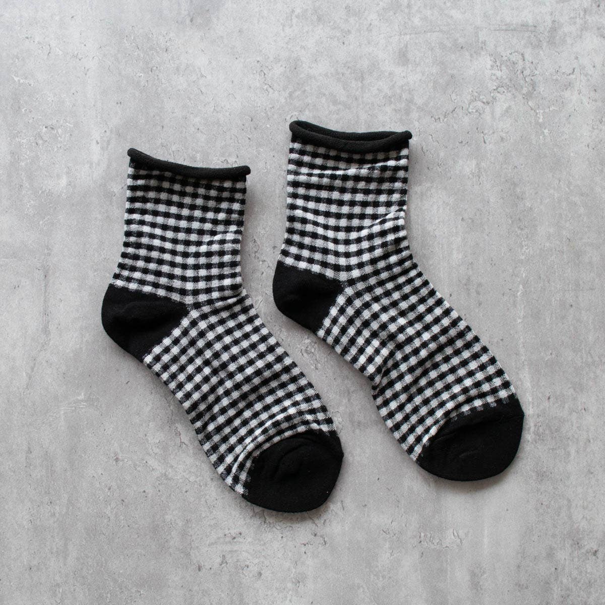 Oatmeal & Red Picnic Mid Crew Socks