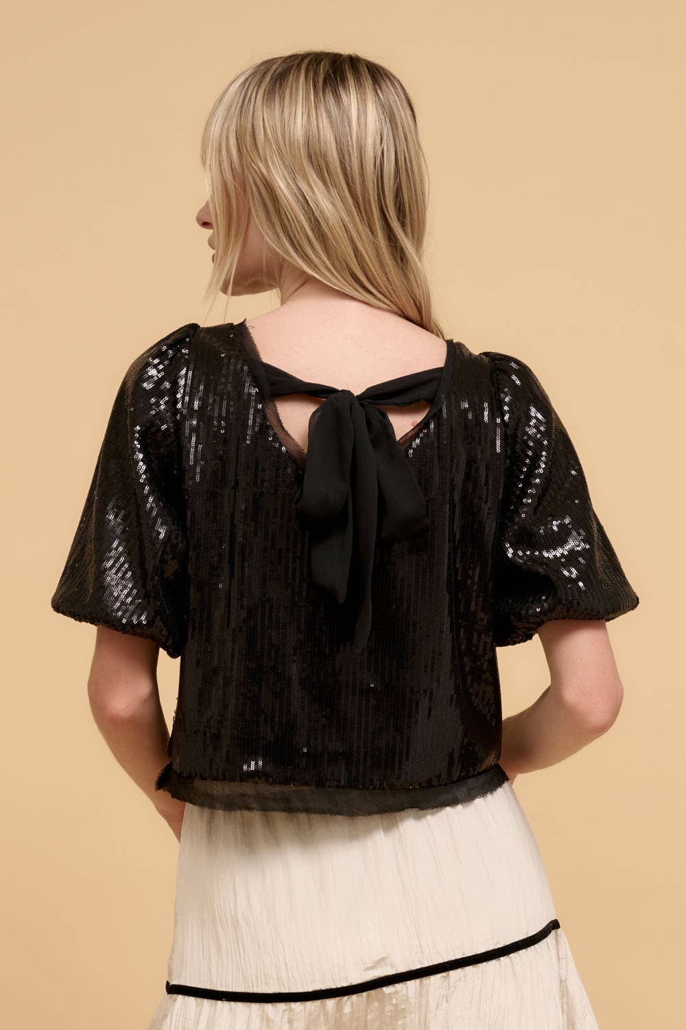 Black Solid Sequins Boat Neck Puff Sleeve Woven Top