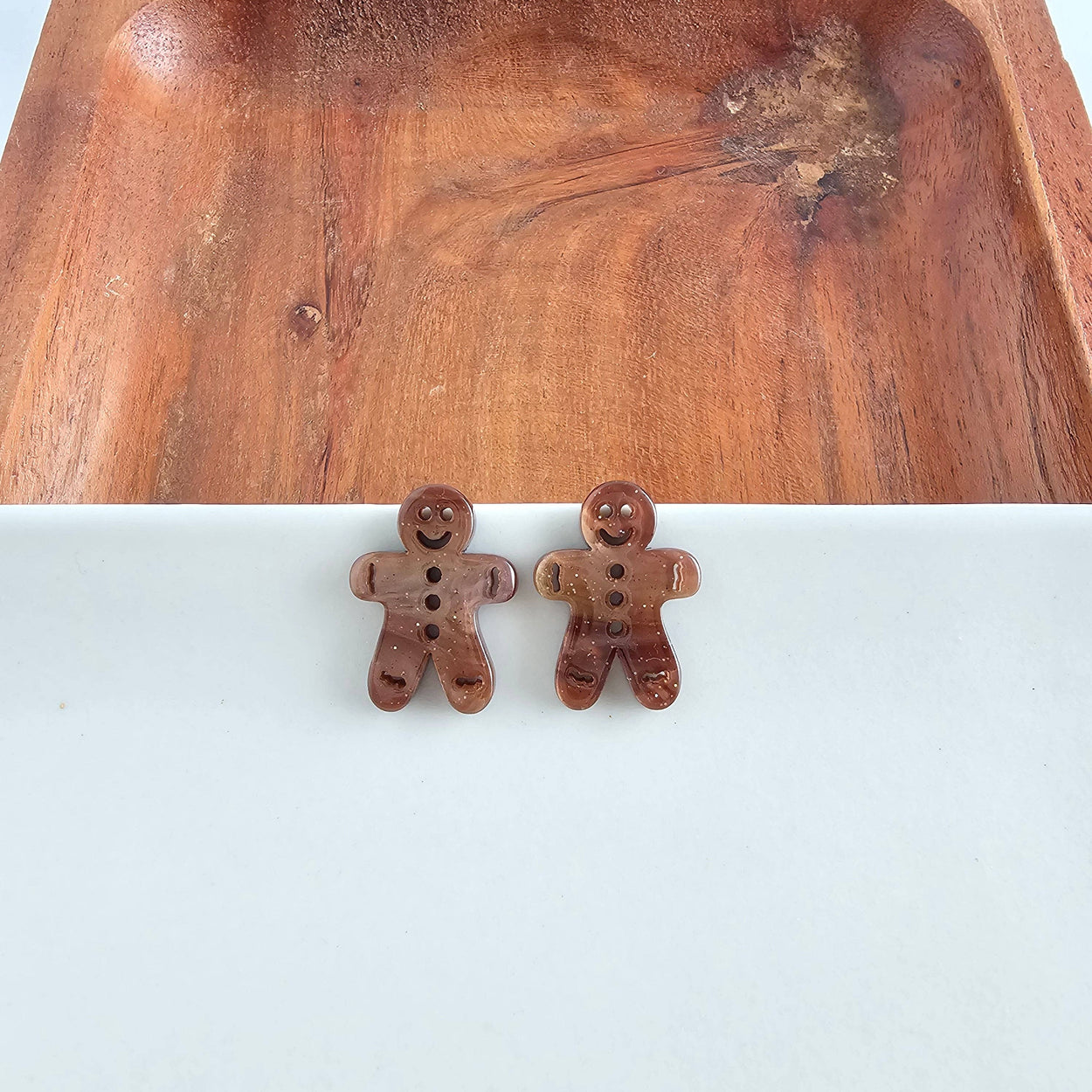 Brown Shimmer Gingerbread Studs