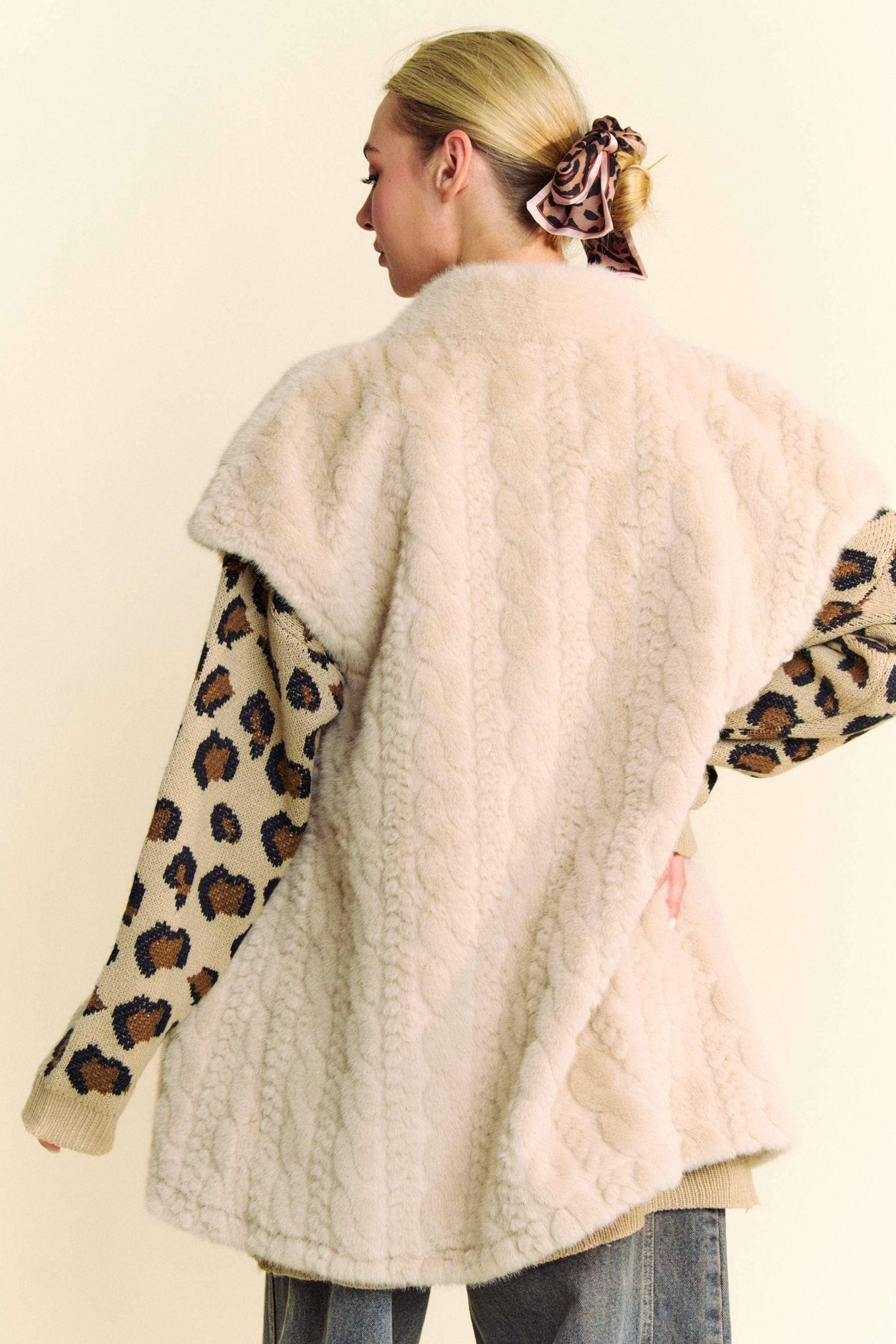 Cream Single Breasted Fuzzy Fur Vest