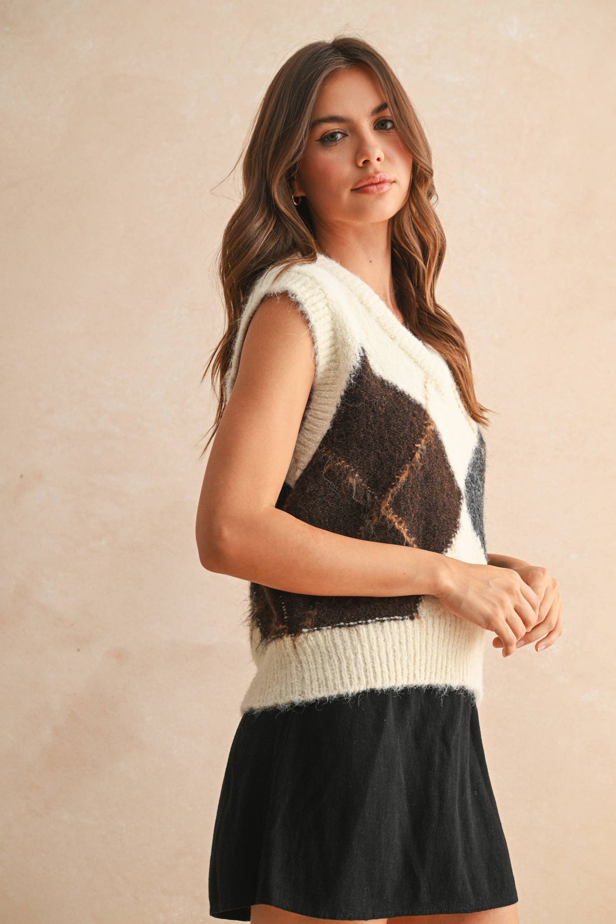 Cream Argyle Pattern Sweater Vest