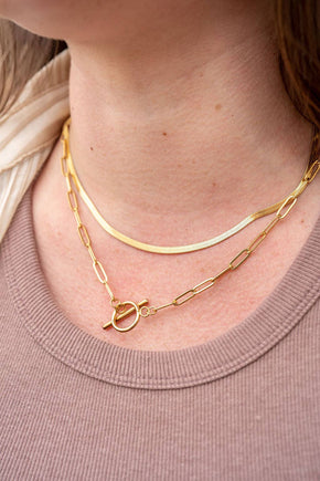 16" Luxe Gold Delicate Herringbone Chain