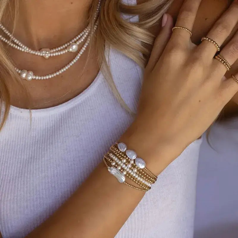 Small Pearls and Gold Beaded Bracelet